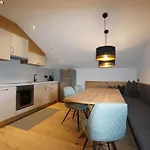 Апартаменты For 5 People *