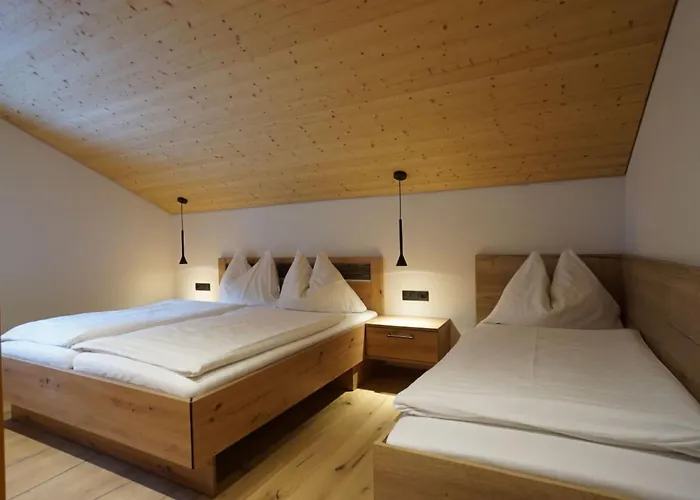 For 5 People * Ried im Zillertal