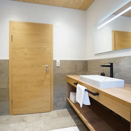 For 5 People Ried im Zillertal